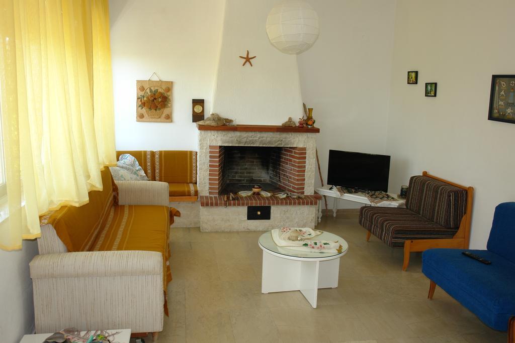 Villa Antheia'S House Nea Skioni Exterior foto